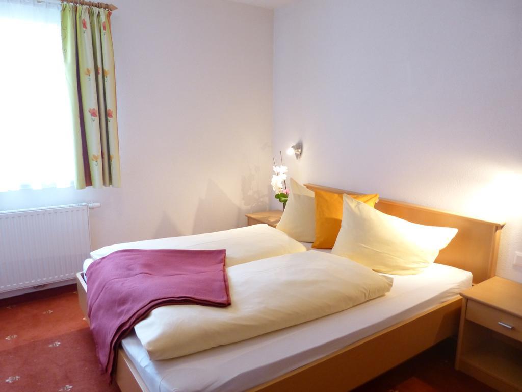 Villa Amsel Mayrhofen Room photo
